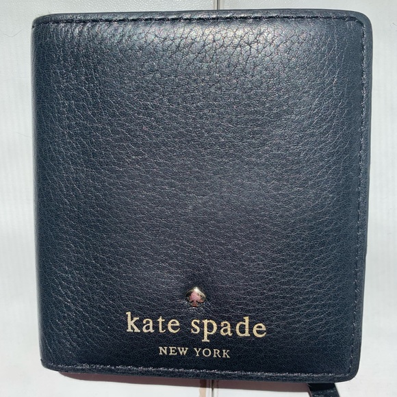 Leather Kate Spade ♠️ Wallet - Picture 1 of 10